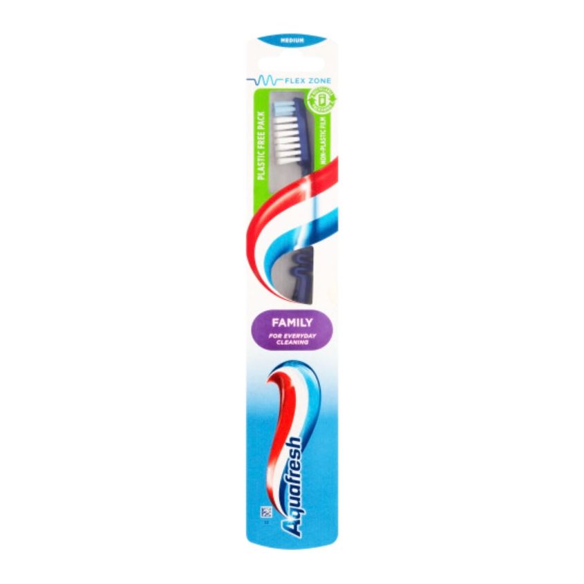 Aquafresh Family Medium Toothbrush