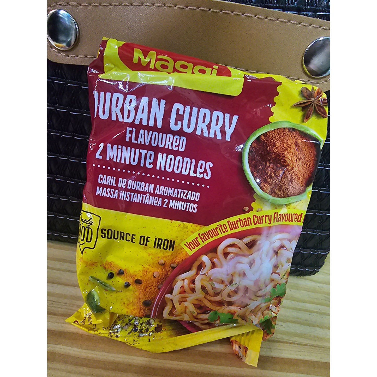 Maggi Durban Curry 2min noodle pack