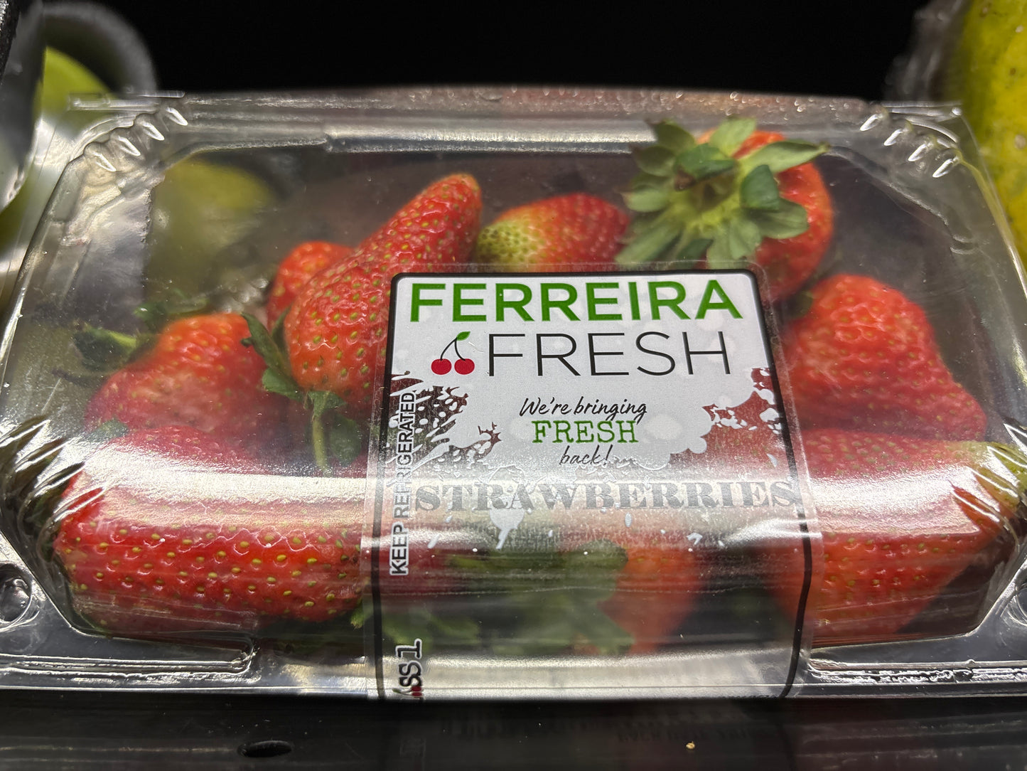 Ferreira fresh strawberries 250 g ￼