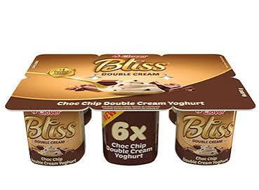 Clover Bliss double cream choc chip double cream yoghurt 6x100g