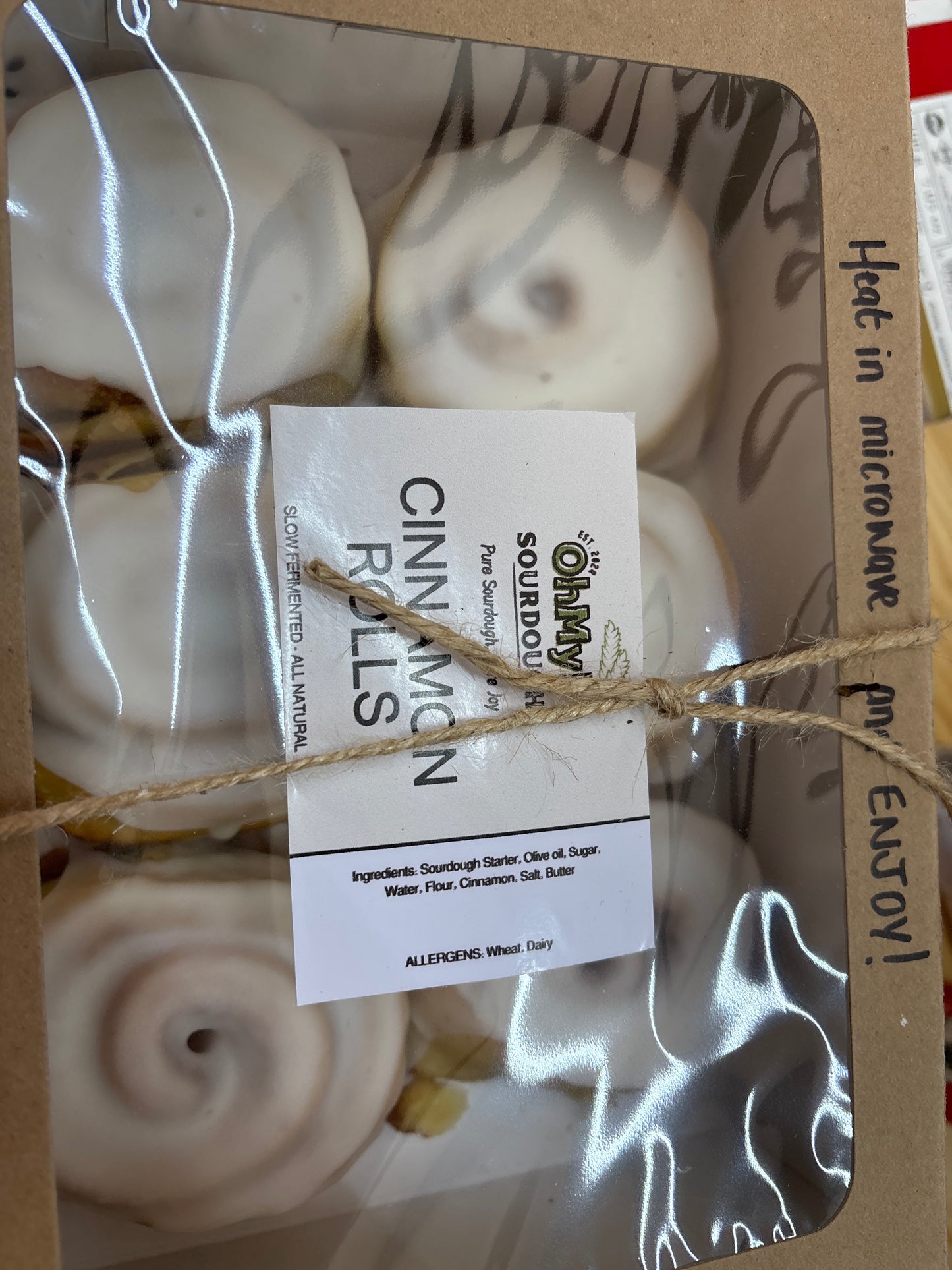 Cinnamon rolls 6 pack